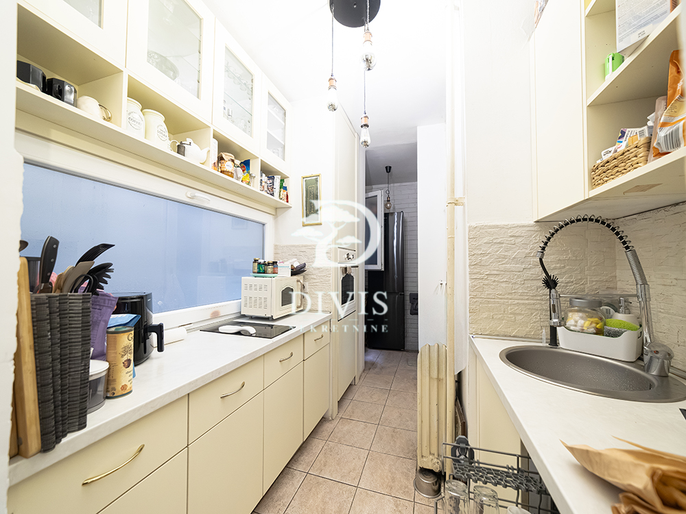Stan na prodaju u Beogradu, Novi Beograd,Novi Beograd blok 23, trosoban, 70m2, cena 280000 evra