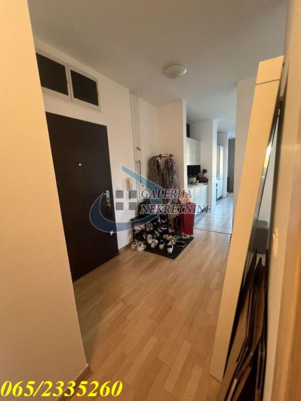 Stan na prodaju u Beogradu, Stari grad, cetvorosoban, 104m2, cena 400000 evra