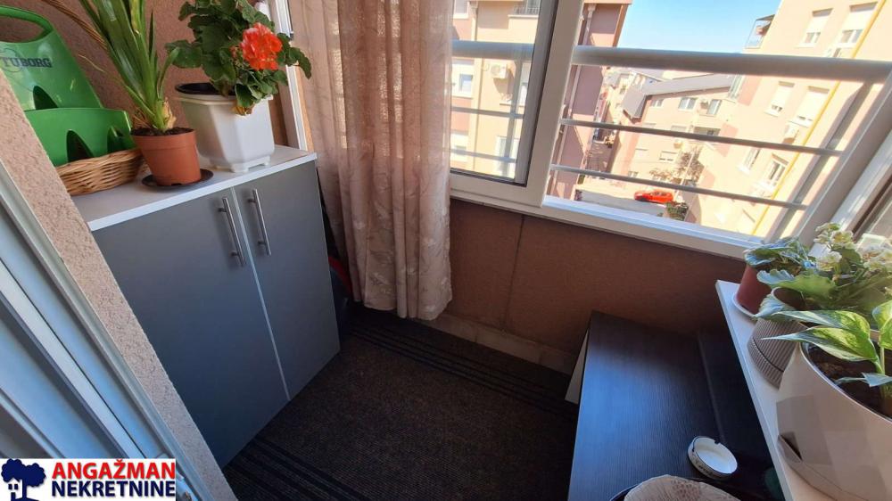 Stan na prodaju u Beogradu, Zvezdara, dvoiposoban, 42m2, cena 125000 evra