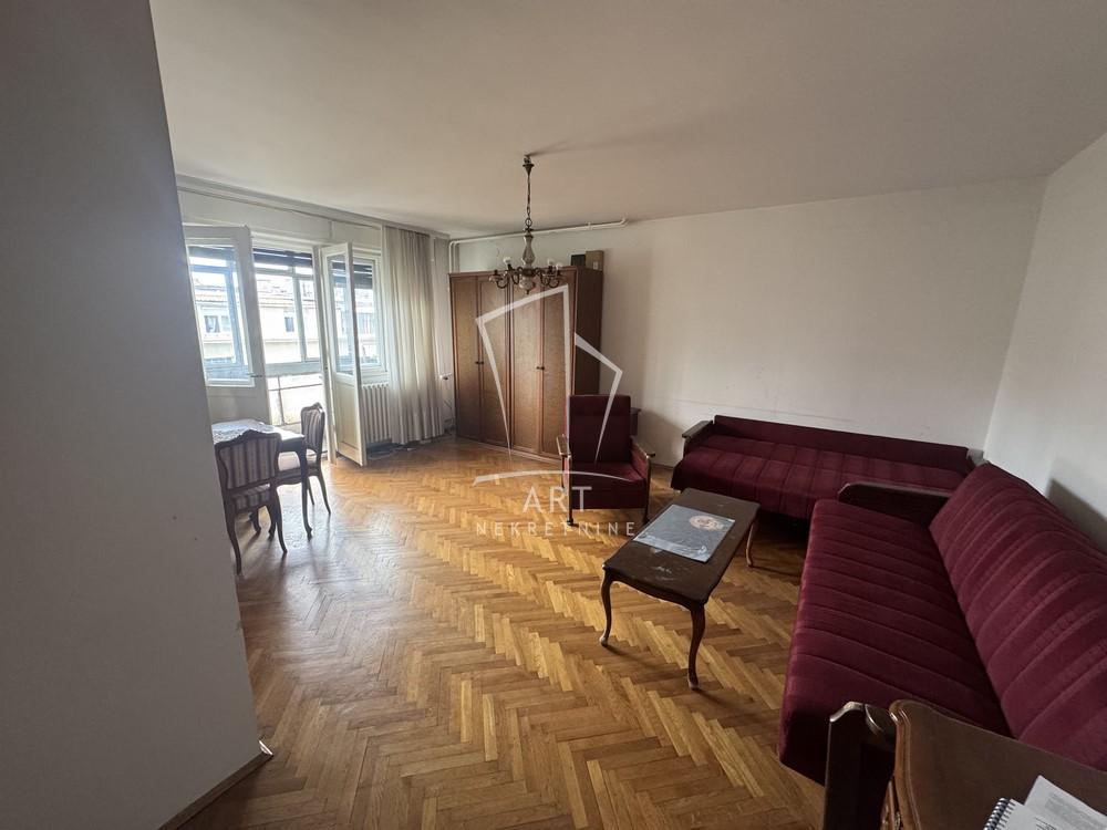 Stan na prodaju u Beogradu, Vračar, jednosoban, 37m2, cena 155000 evra