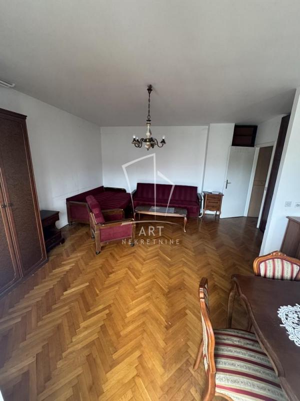 Stan na prodaju u Beogradu, Vračar, jednosoban, 37m2, cena 155000 evra
