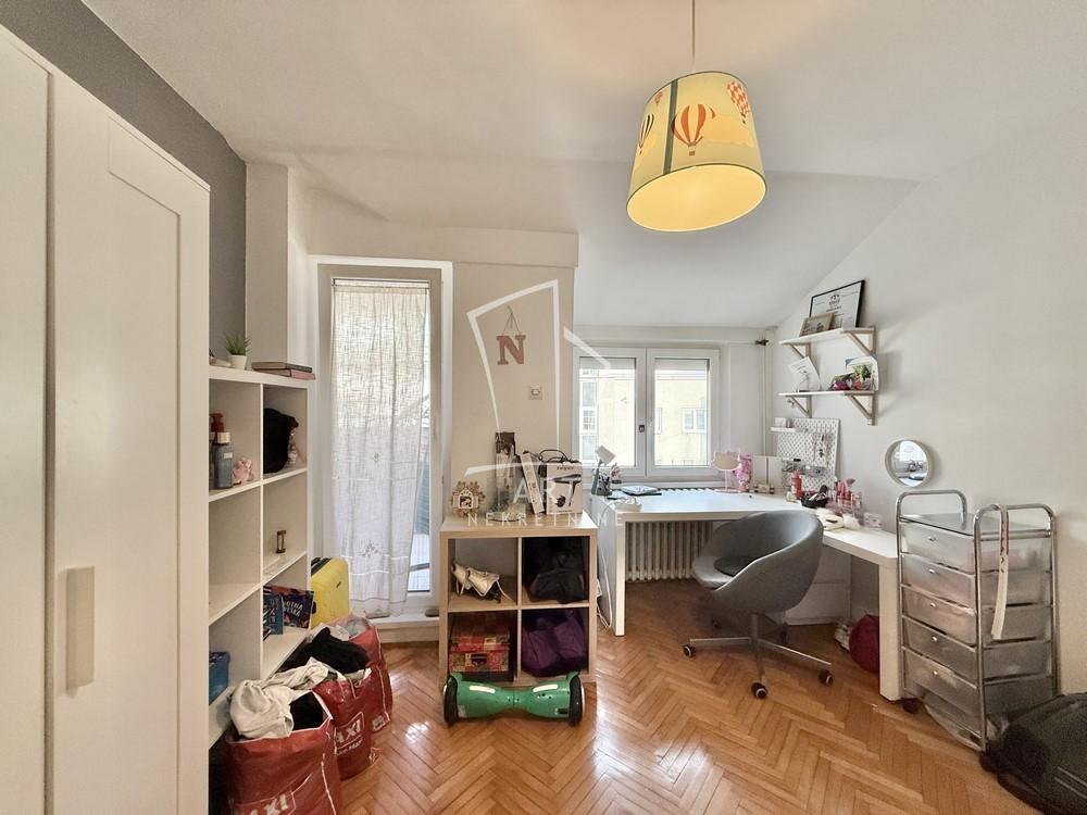 Stan na prodaju u Beogradu, Savski venac, troiposoban, 108m2, cena 410000 evra