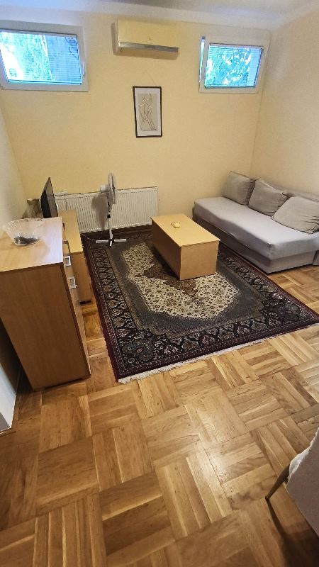 glavna slika oglasa