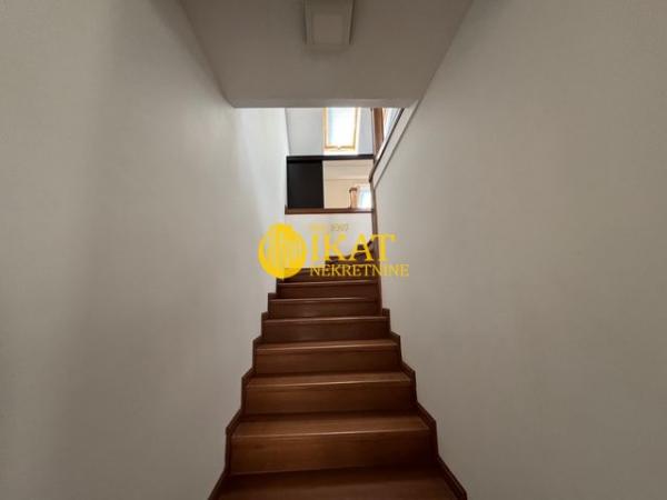 Stan na prodaju u Beogradu, Vračar (Hram), trosoban, 86m2, cena 292000 evra