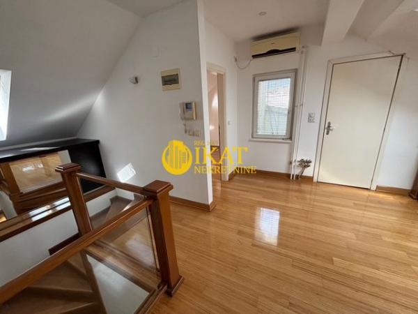 Stan na prodaju u Beogradu, Vračar (Hram), trosoban, 86m2, cena 292000 evra