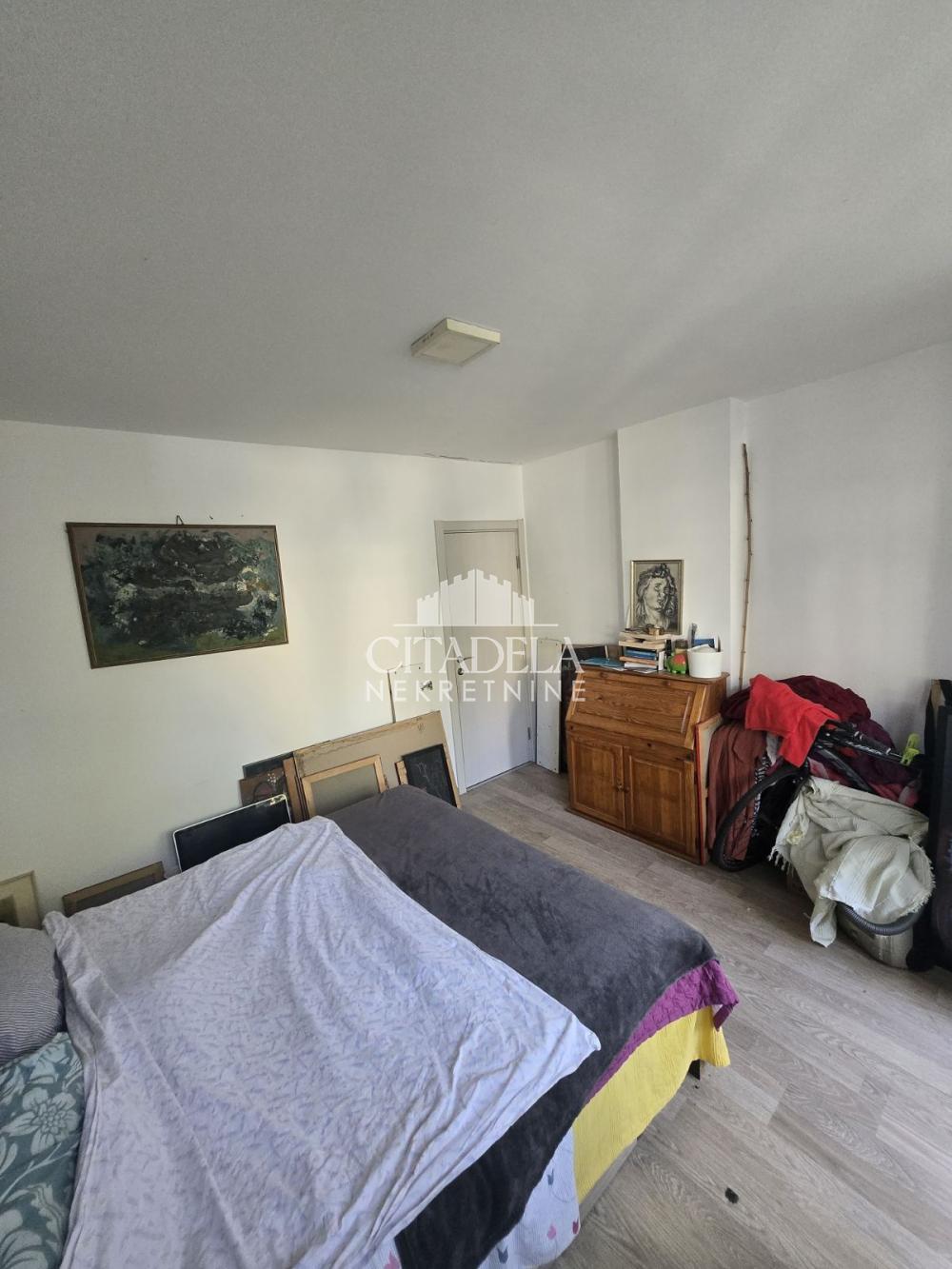 Stan na prodaju u Beogradu, Čukarica, dvosoban, 52m2, cena 149000 evra