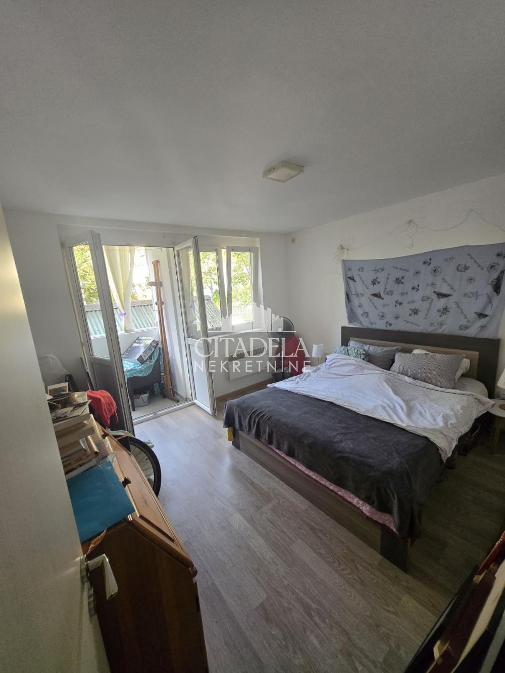 Stan na prodaju u Beogradu, Čukarica, dvosoban, 52m2, cena 149000 evra