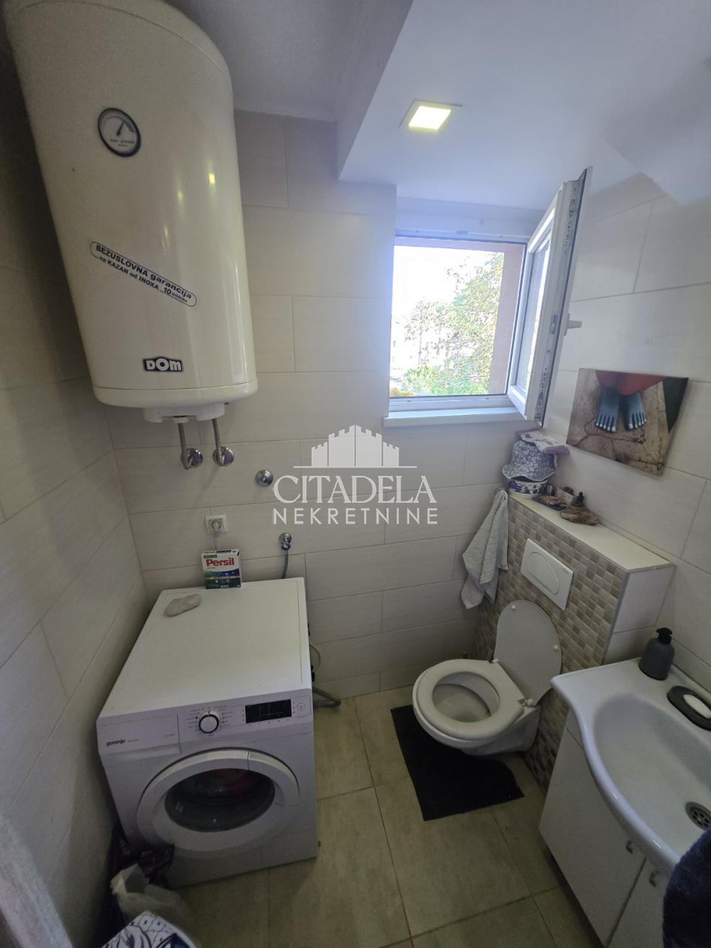 Stan na prodaju u Beogradu, Čukarica, dvosoban, 52m2, cena 149000 evra
