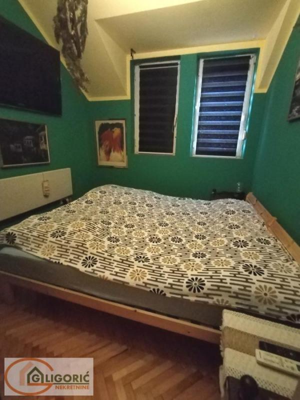 Stan na prodaju u Beogradu, Zeleni venac, trosoban, 82m2, cena 220000 evra