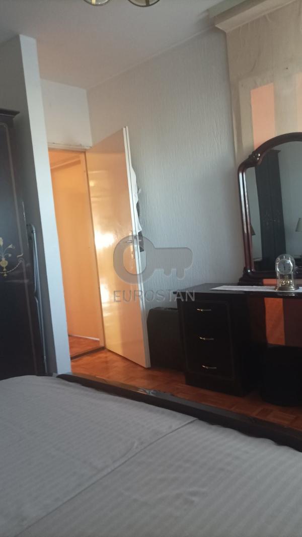Stan na prodaju u Beogradu, Rakovica, cetvorosoban, 91m2, cena 196500 evra