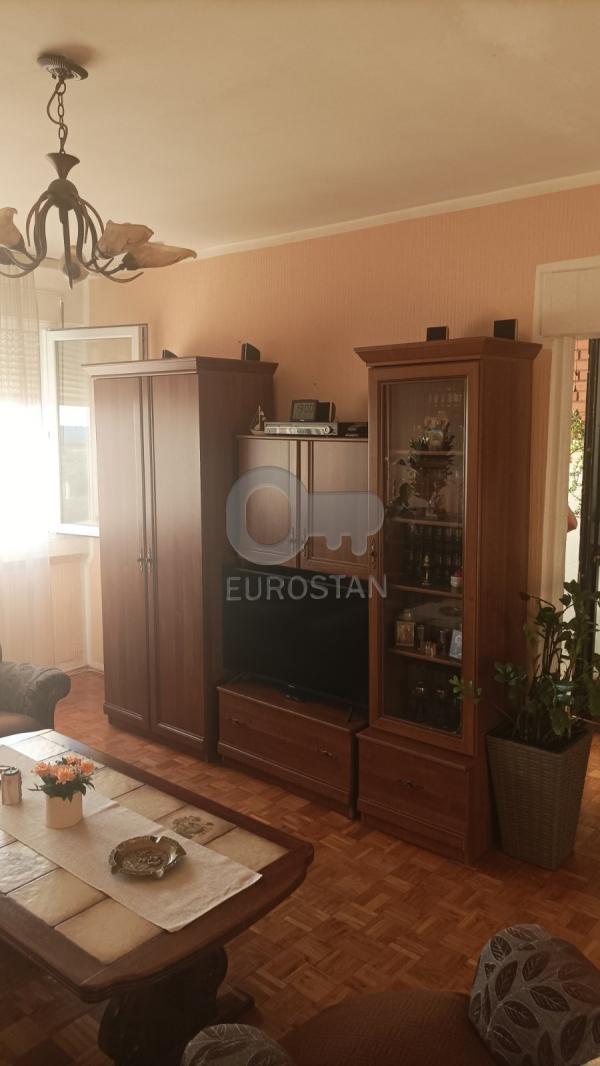 Stan na prodaju u Beogradu, Rakovica, cetvorosoban, 91m2, cena 196500 evra