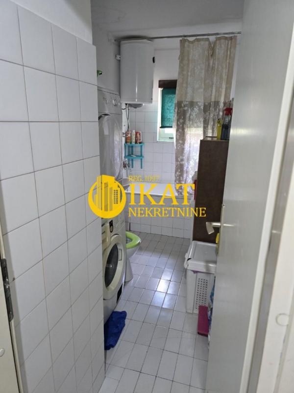 Stan na prodaju u Beogradu, Novi Beograd blok 63, dvosoban, 40m2, cena 144000 evra