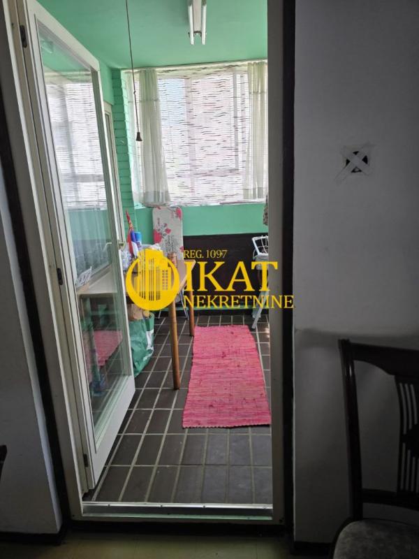 Stan na prodaju u Beogradu, Novi Beograd blok 63, dvosoban, 40m2, cena 144000 evra