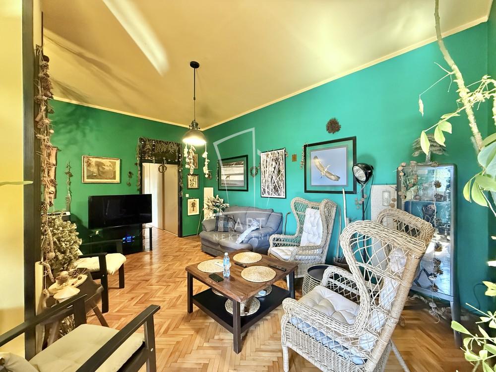 Stan na prodaju u Beogradu, Savski venac, trosoban, 82m2, cena 220000 evra