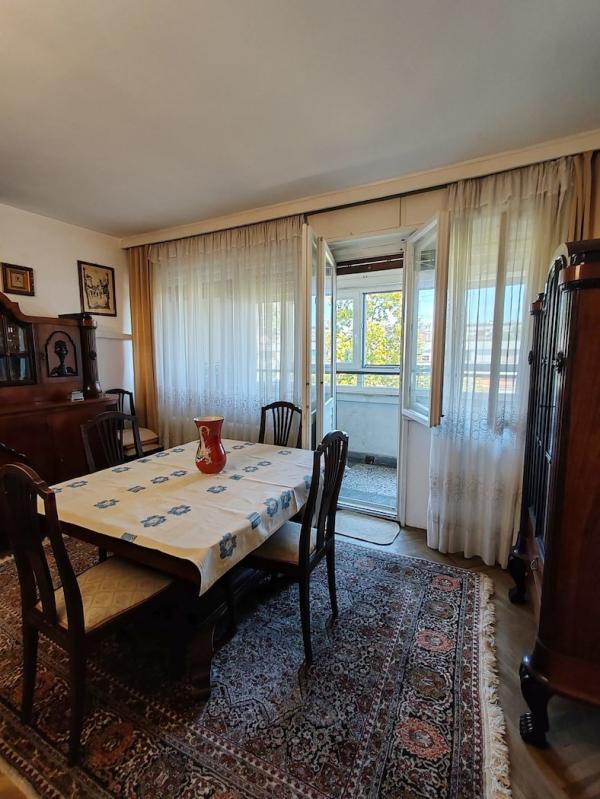 Stan na prodaju u Beogradu, Novi Beograd blok 33 (Genex kula), 122m2, cena 415000 evra