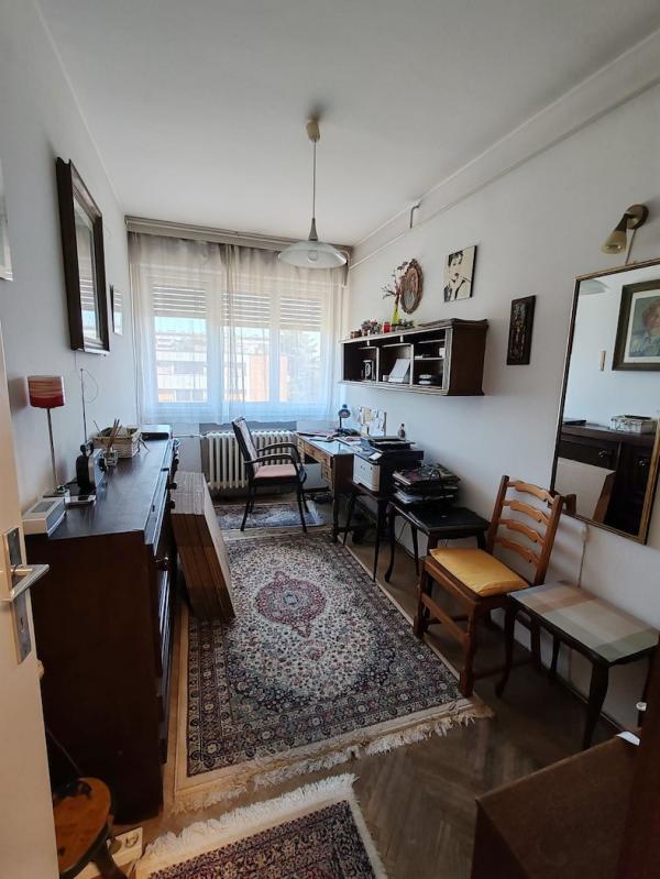 Stan na prodaju u Beogradu, Novi Beograd blok 33 (Genex kula), 122m2, cena 415000 evra