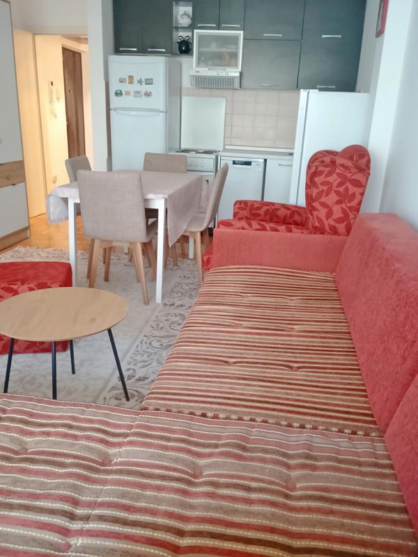 Stan na prodaju u Beogradu, Lipov lad, jednosoban, 33m2, cena 145000 evra