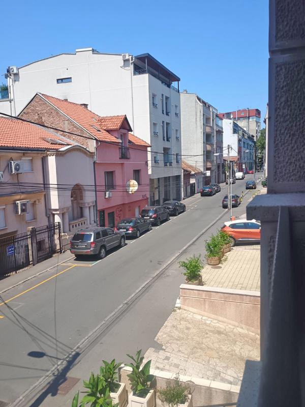 Stan na prodaju u Beogradu, Lipov lad, jednosoban, 33m2, cena 145000 evra