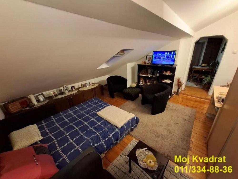Stan na prodaju u Beogradu, Novi Beograd blok 7 (Paviljoni), jednosoban, 47m2, cena 130000 evra