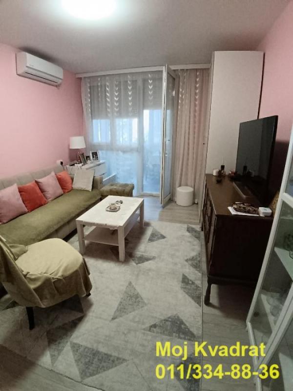 Stan na prodaju u Beogradu, Nova Galenika, jednosoban, 43m2, cena 120000 evra