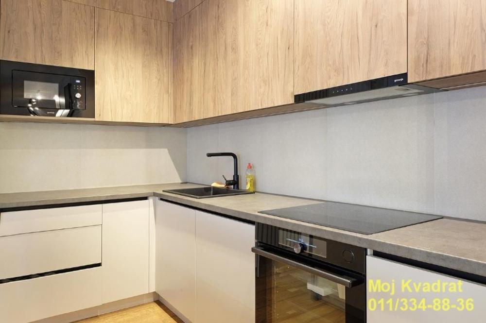 Stan na prodaju u Beogradu, Crveni Krst, trosoban, 62m2, cena 270000 evra