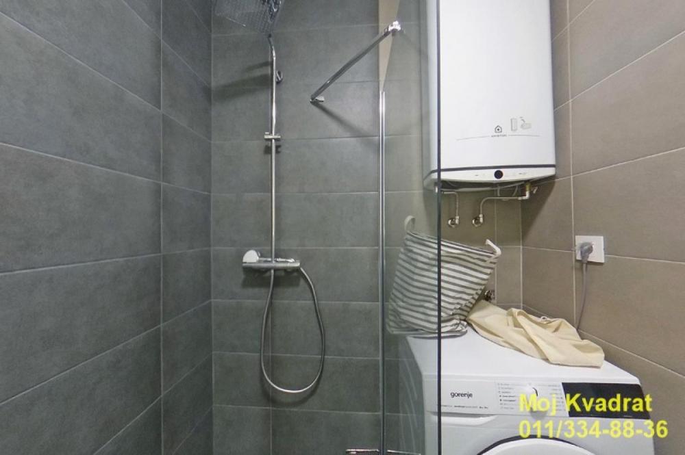Stan na prodaju u Beogradu, Crveni Krst, trosoban, 62m2, cena 270000 evra