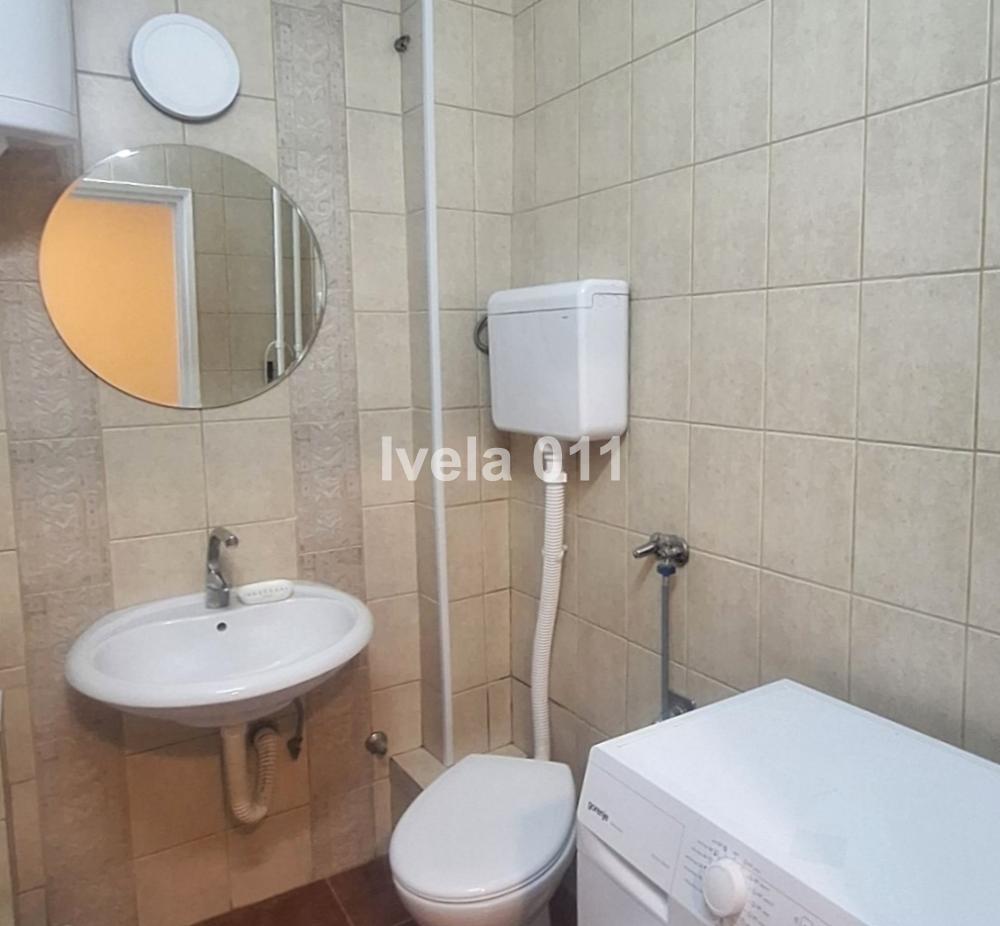 Stan na prodaju u Beogradu, Karaburma, dvosoban, 47m2, cena 139000 evra