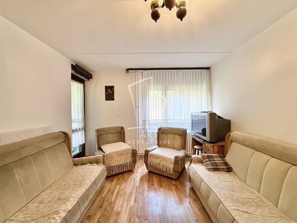 Stan na prodaju u Beogradu, Višnjička banja, jednoiposoban, 41m2, cena 125000 evra