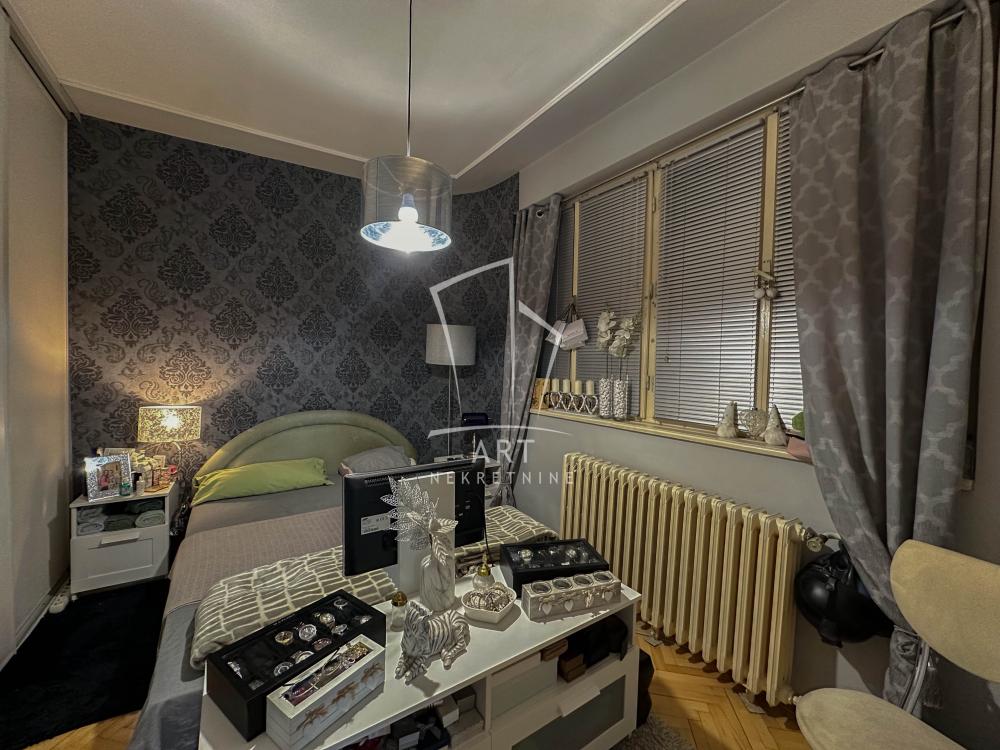 Stan na prodaju u Beogradu, Novi Beograd, jednoiposoban, 38m2, cena 190000 evra