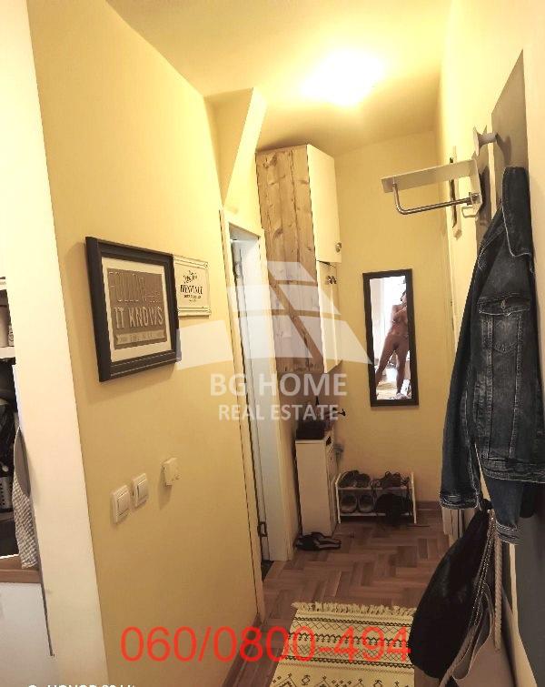 Stan na prodaju u Beogradu, Cvetkova pijaca, jednoiposoban, 31m2, cena 127000 evra