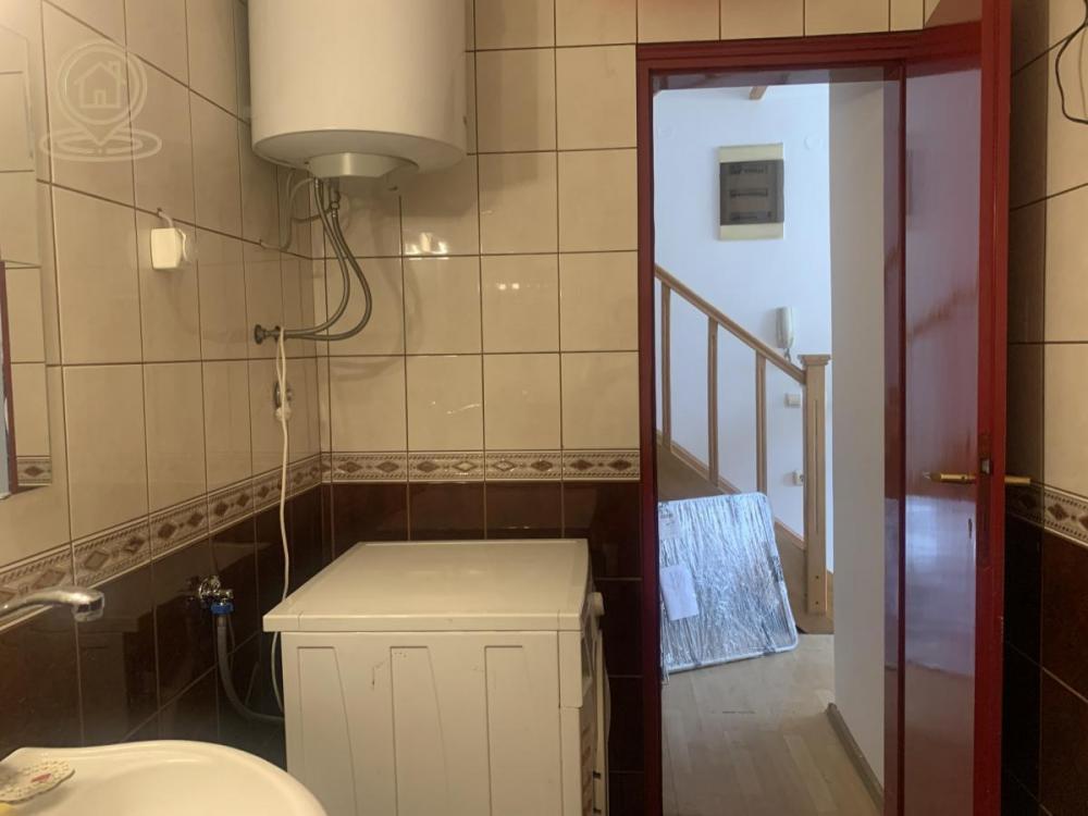 Stan na prodaju u Beogradu, Mirijevo, trosoban, 179m2, cena 220000 evra