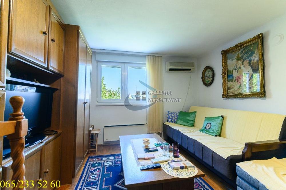 Stan na prodaju u Beogradu, Stari grad, dvosoban, 45m2, cena 159900 evra
