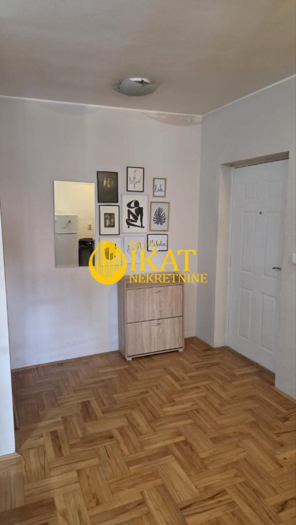 Stan na prodaju u Beogradu, Pašino brdo, dvosoban, 48m2, cena 165000 evra
