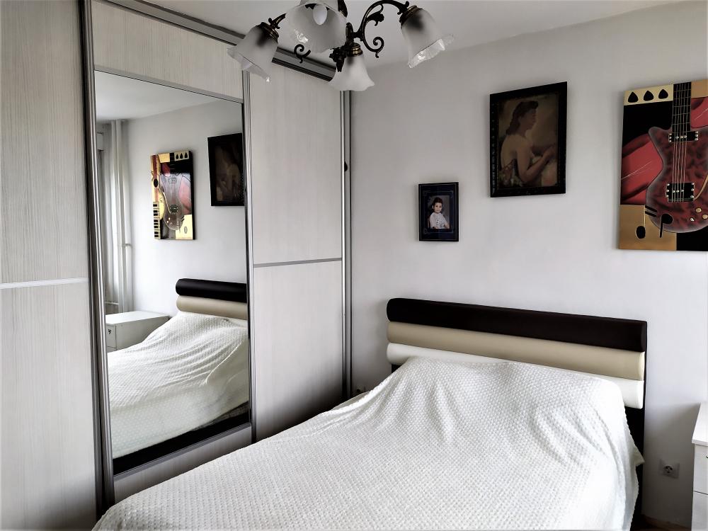 Stan na prodaju u Beogradu, trosoban, 80m2, cena 225000 evra