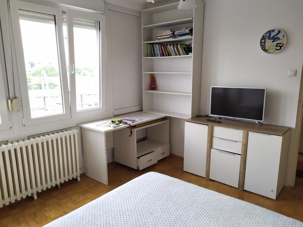 Stan na prodaju u Beogradu, trosoban, 80m2, cena 225000 evra