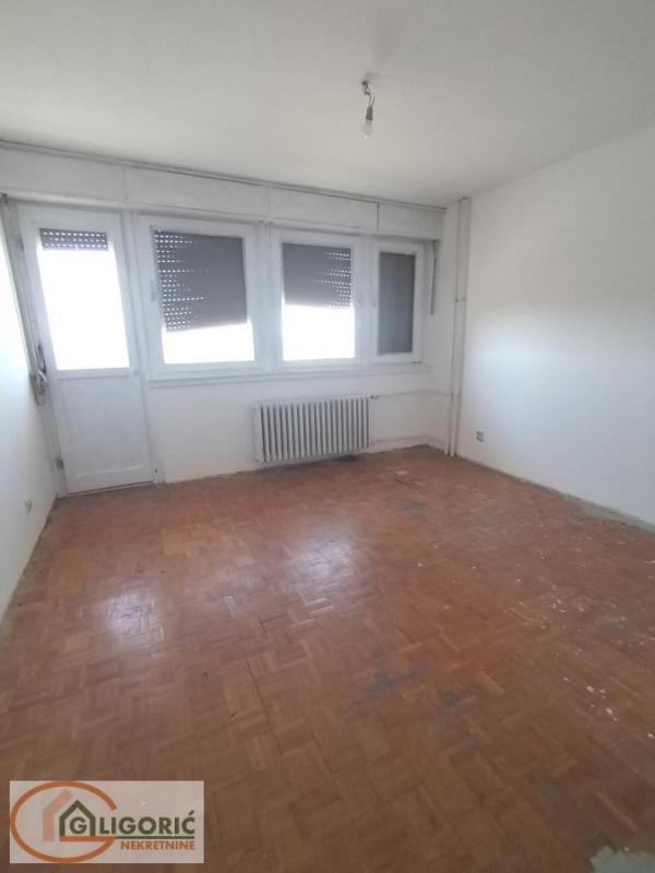 Stan na prodaju u Beogradu, Učiteljsko naselje, dvosoban, 62m2, cena 140000 evra