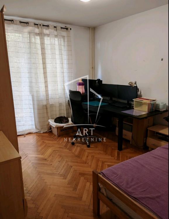 Stan na prodaju u Beogradu, Miljakovac, trosoban, 82m2, cena 188000 evra
