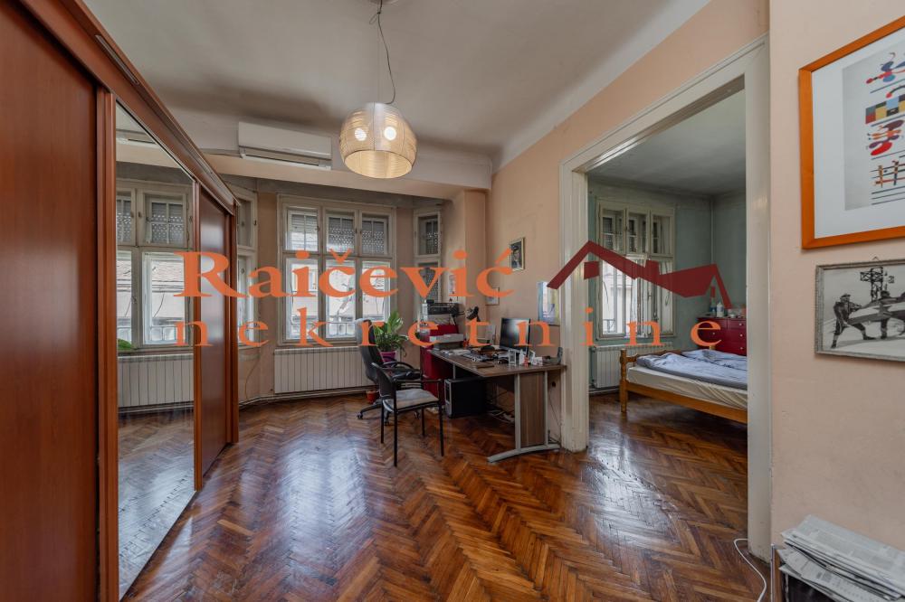 Stan na prodaju u Beogradu, Beograd (centar), troiposoban, 88m2, cena 350000 evra
