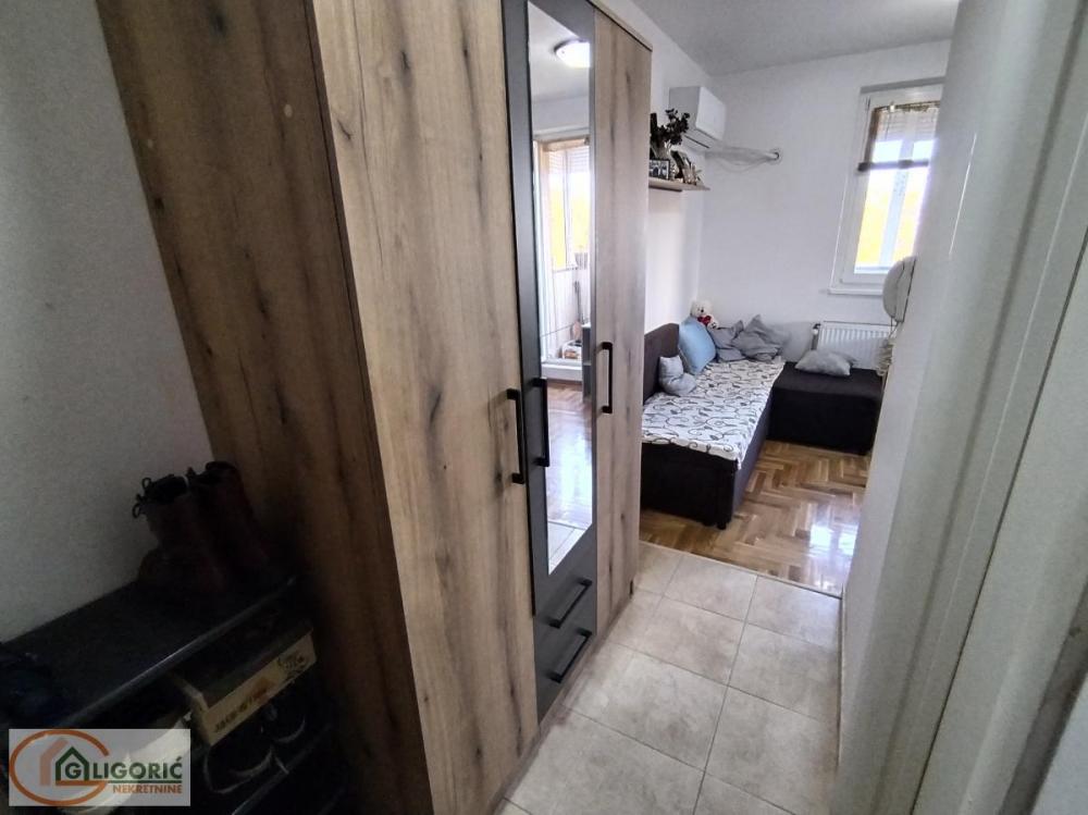 Stan na prodaju u Beogradu, Mirijevo 1, jednosoban, 25m2, cena 78000 evra