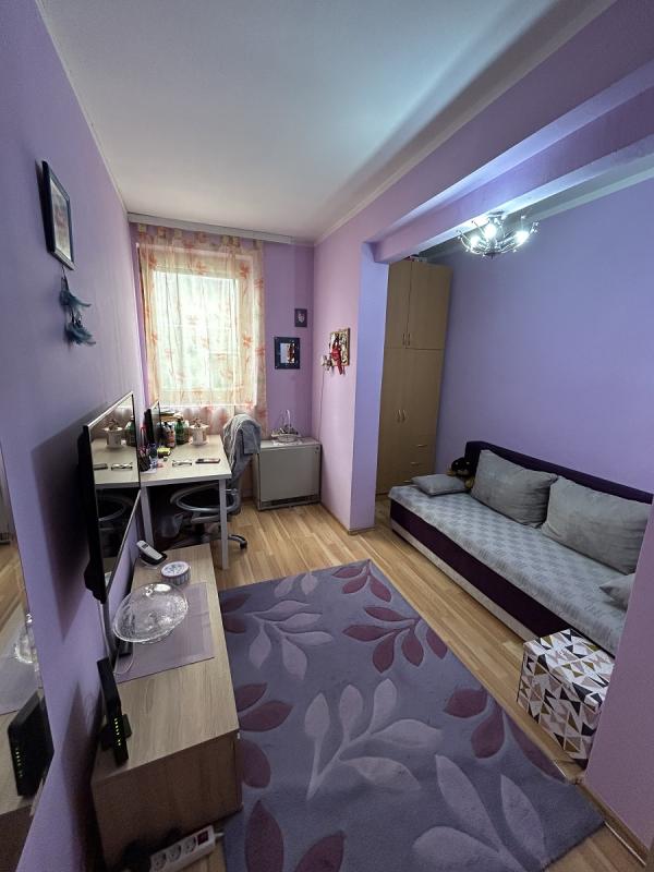 Stan na prodaju u Beogradu, Palilula,Karaburma, troiposoban, 78m2, cena 222000 evra