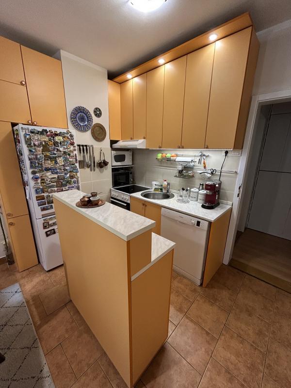 Stan na prodaju u Beogradu, Palilula,Karaburma, troiposoban, 78m2, cena 222000 evra