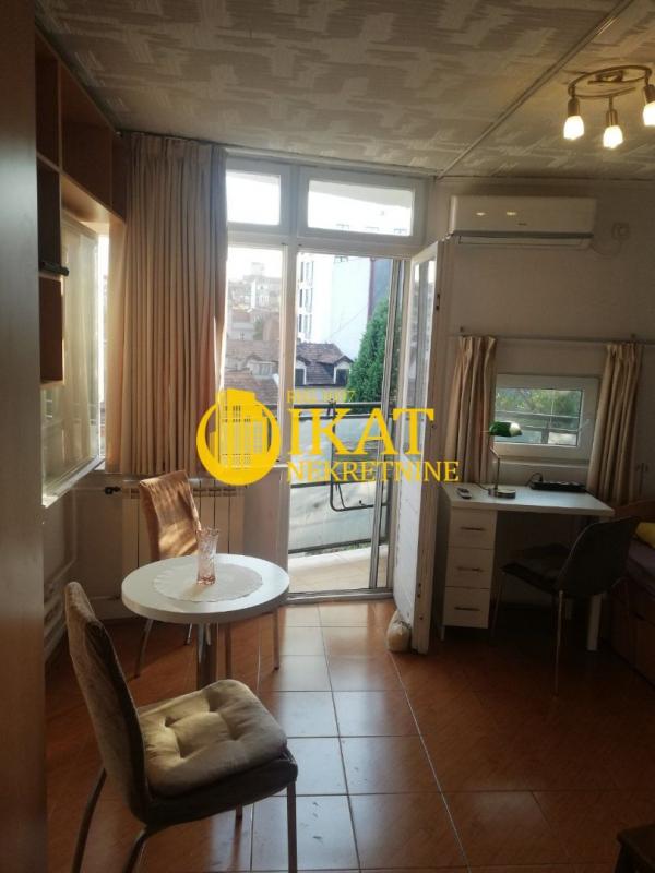 Stan na prodaju u Beogradu, Stari grad, 22m2, cena 99000 evra