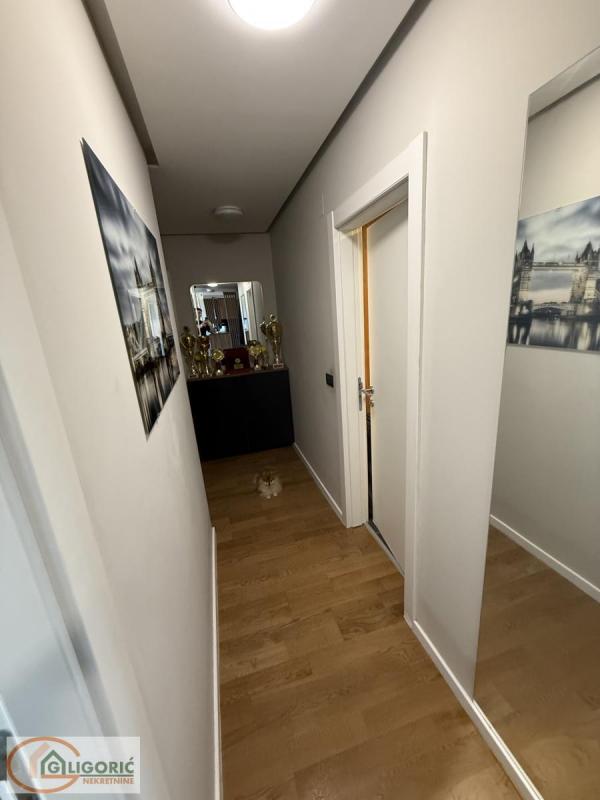 Stan na prodaju u Beogradu, Višnjička banja, cetvorosoban, 100m2, cena 386500 evra