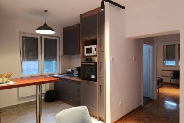 Stan na prodaju u Beogradu, Voždovac,Pašino brdo, trosoban, 61m2, cena 240000 evra
