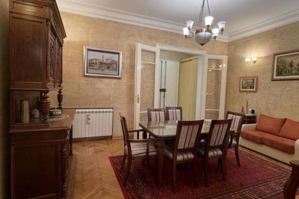 Stan na prodaju u Beogradu, Stari grad, 113m2, cena 450000 evra