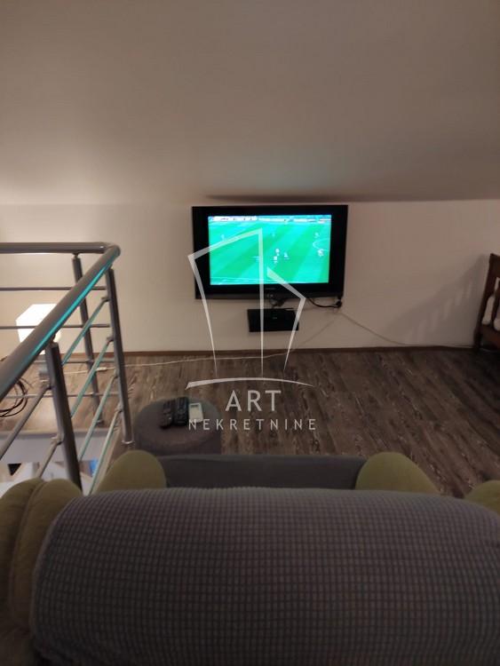 Stan na prodaju u Beogradu, Stari grad, jednoiposoban, 28m2, cena 174000 evra