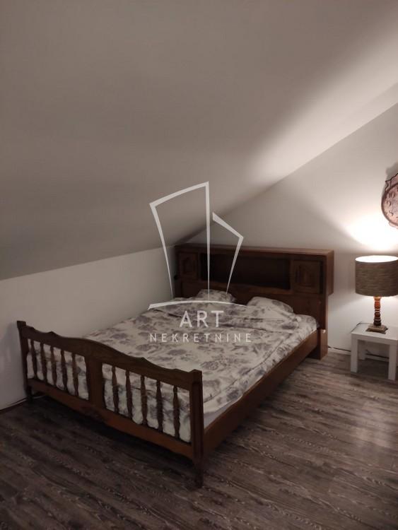 Stan na prodaju u Beogradu, Stari grad, jednoiposoban, 28m2, cena 174000 evra