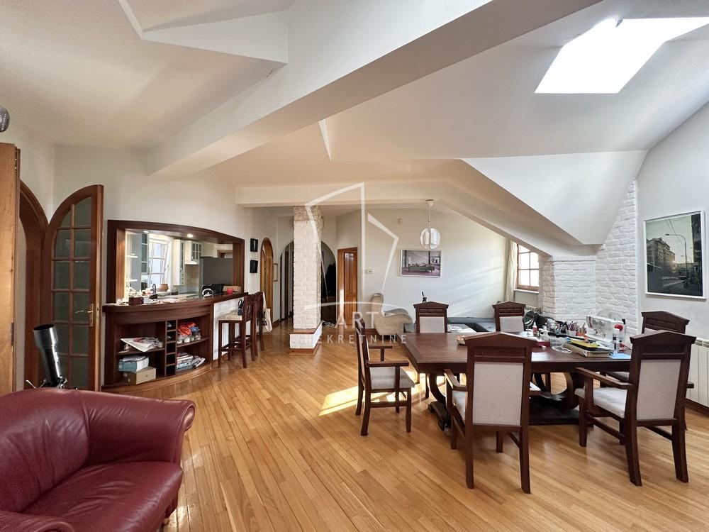 Stan na prodaju u Beogradu, Stari grad, cetvorosoban, 114m2, cena 415000 evra