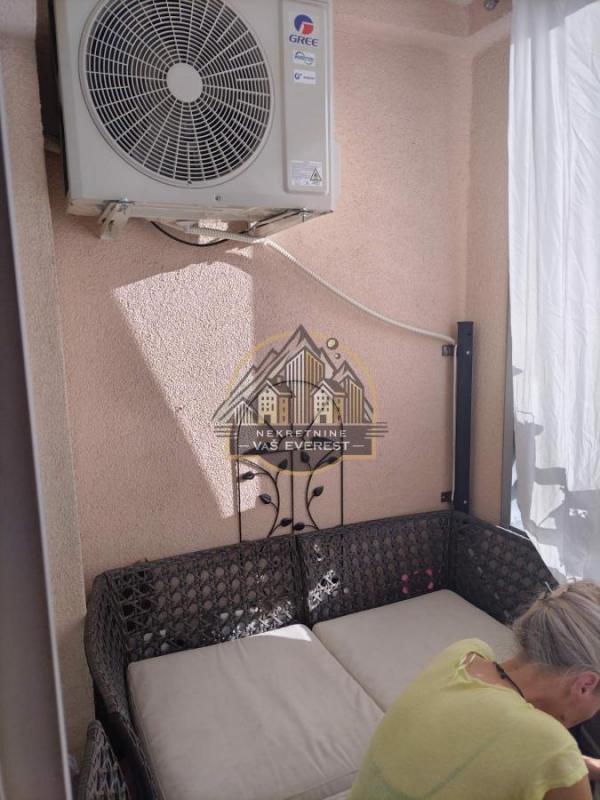 Stan na prodaju u Beogradu, Cvetanova ćuprija, dvoiposoban, 60m2, cena 147000 evra