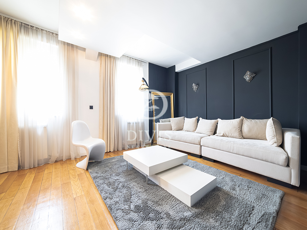 Stan na prodaju u Beogradu, Vračar,Južni bulevar, cetvorosoban, 172m2, cena 549000 evra